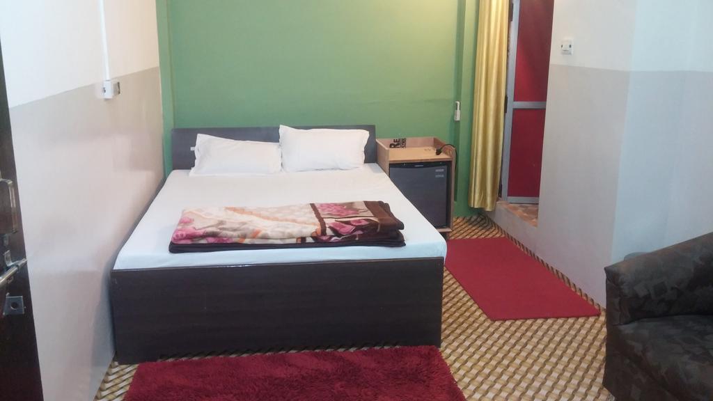 Kanha Paying Guest House Váránasí Exteriér fotografie