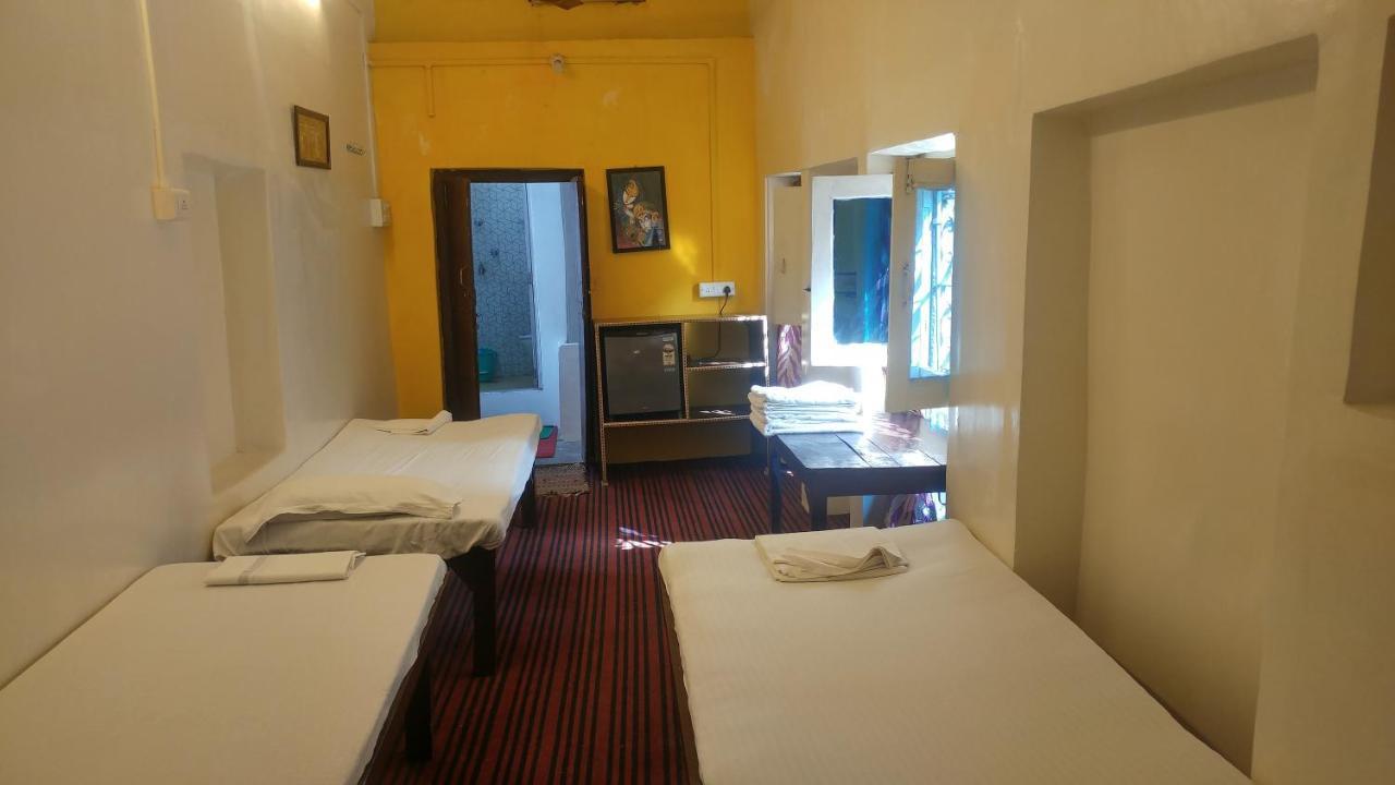 Kanha Paying Guest House Váránasí Exteriér fotografie